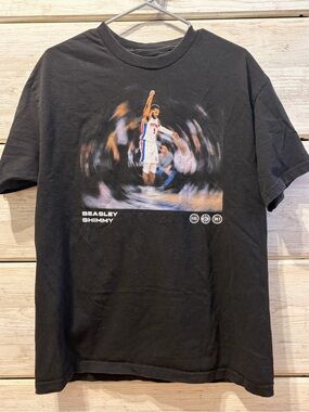 Beasley Shimmy Black Graphic Tee